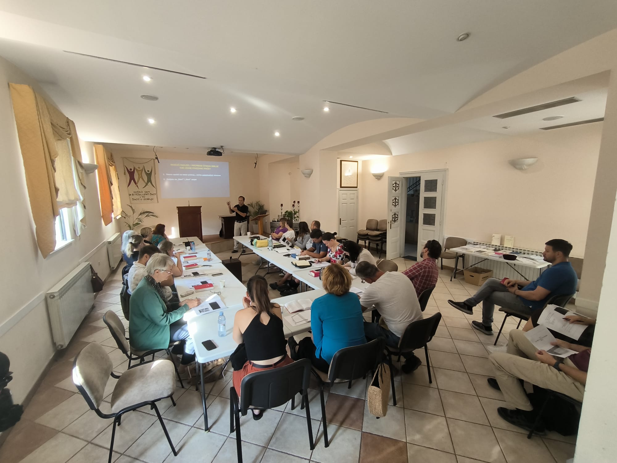 Exploring the Bible as One Story - BIBLIJSKI INSTITUT Zagreb